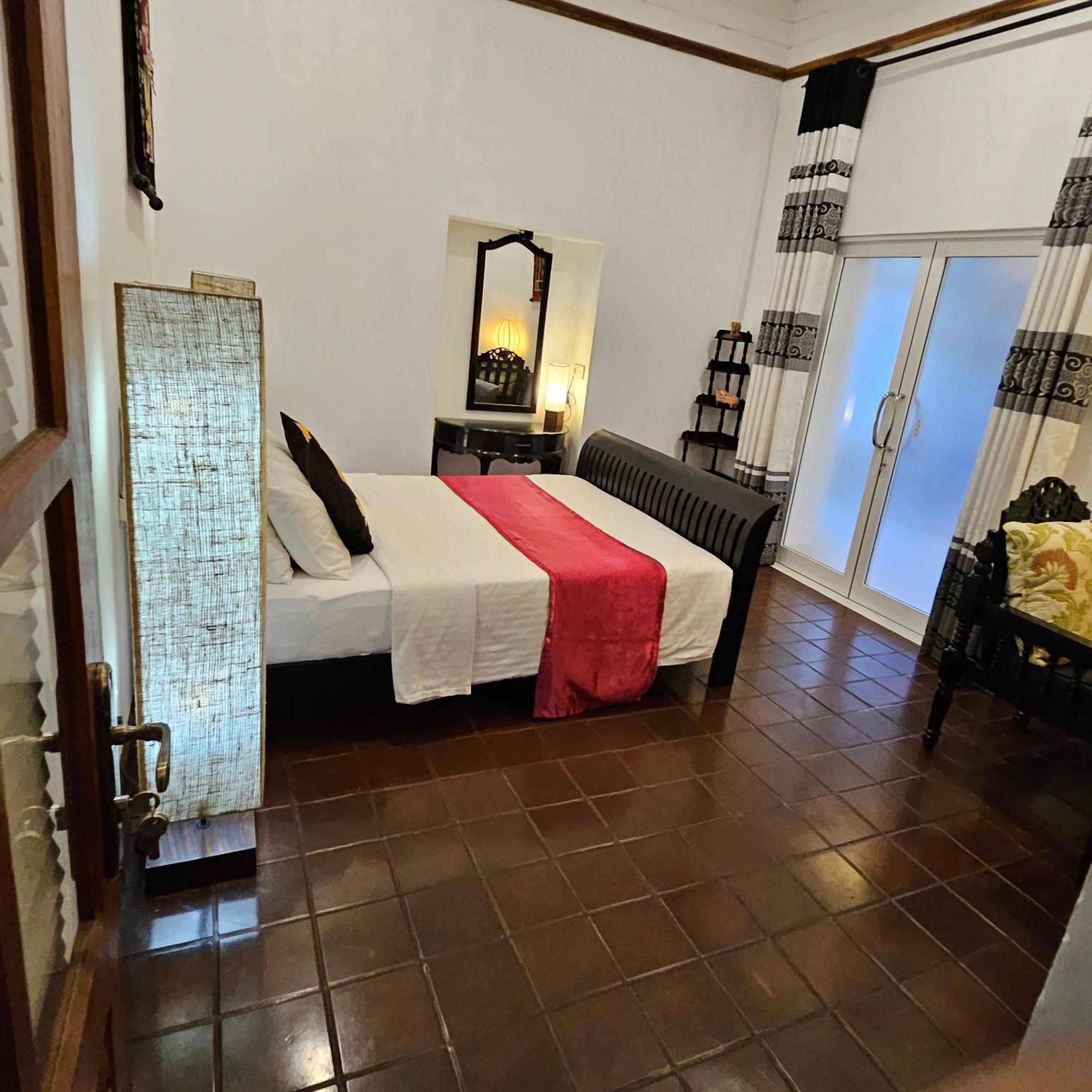 Ella Planters Bungalow Luaran gambar