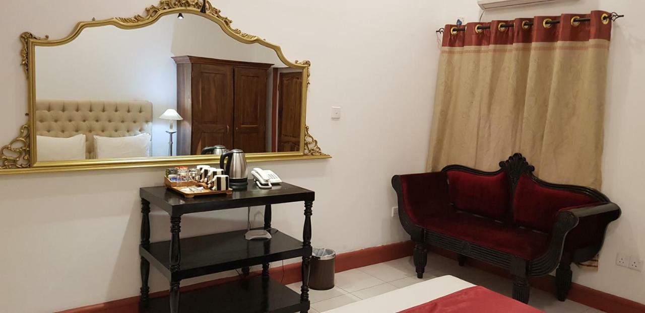 Ella Planters Bungalow Luaran gambar